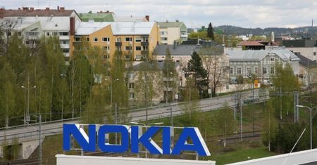 Nokia globalnym liderem sprzedaży w segmencie telefonów z WP7