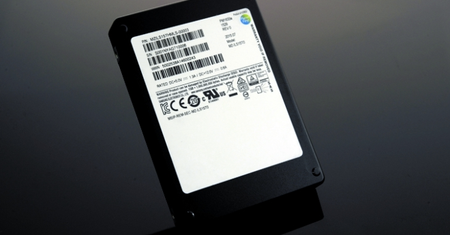 Samsung wprowadza do sprzedaży największy na świecie dysk SSD - ponad 15 TB (terabajtów)!