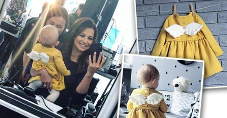 Klara Lewandowska dyktuje trendy! Żółta sukienka ze skrzydełkami to świąteczny cenowy HIT! Wiemy gdzie ją kupić i ile kosztuje!
