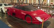 To zdjęcie to nie pomyłka. Największą kolekcję pojazdów marki Maserati zgromadzono na farmie pod Modeną