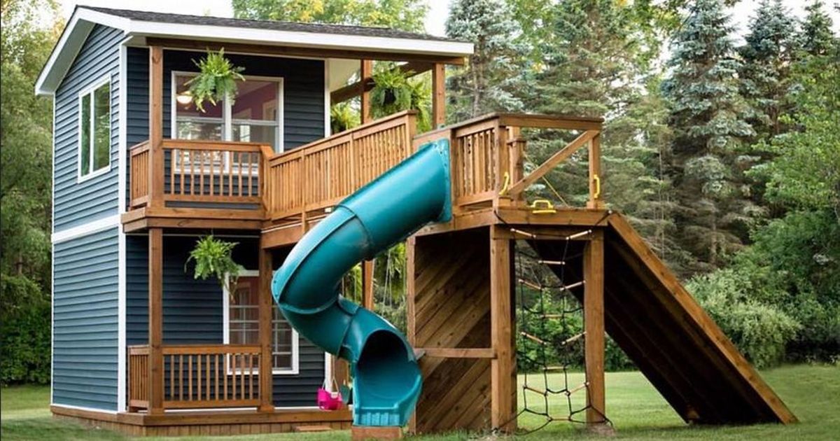 A Father of Two Builds an Amazing Playhouse for His Two Little Daughters. It’s Marvellous inside and Stunning Outside