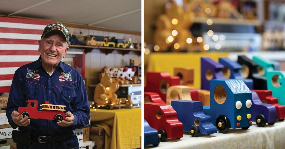 Santa Claus Really Exists! He Lives in the USA and Gives Away Wooden Toys to Children Every Year