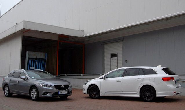 Toyota Avensis Wagon vs Mazda 6 Sport Kombi: japońska walka o dominację