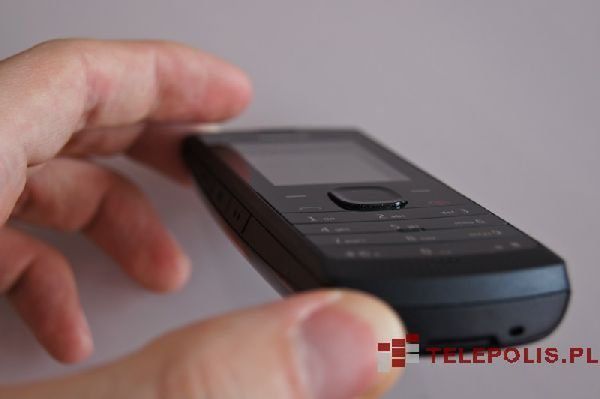 Nokia X1-01 