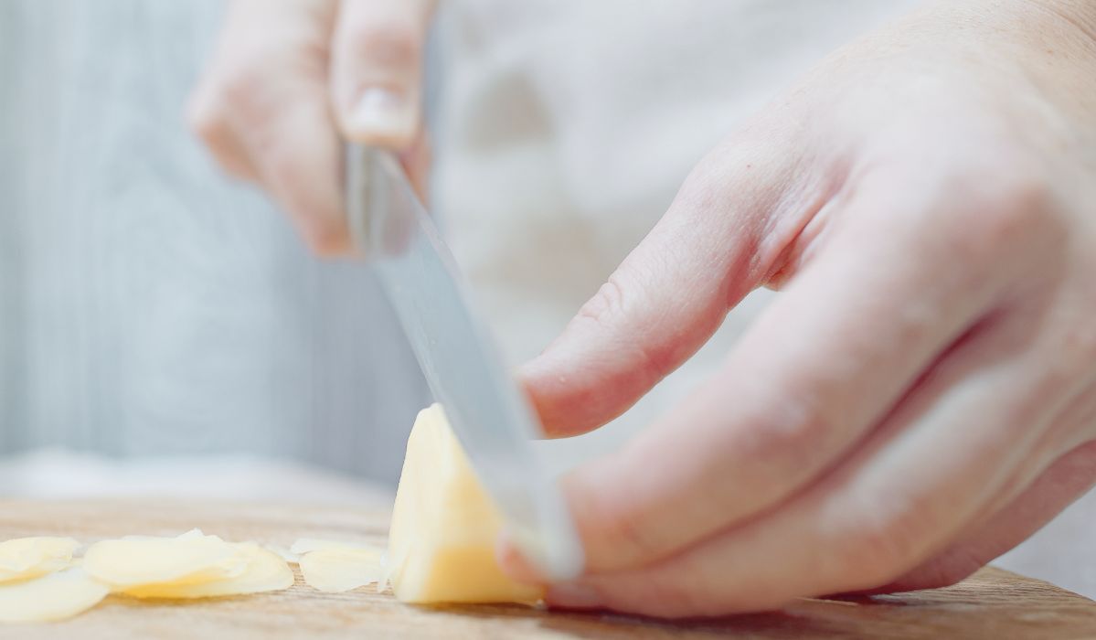 Pomoże uporać się ze wstydliwym problemem. Żuj plasterek po każdym posiłku