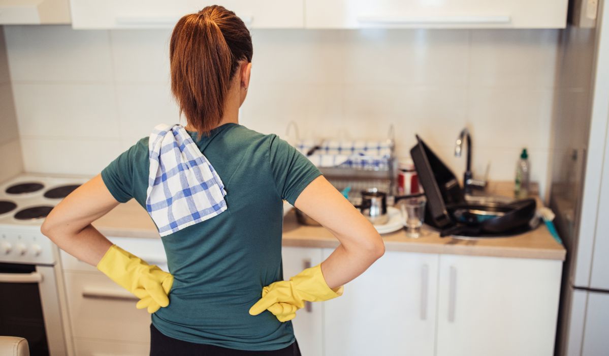 Nieważne, jak często sprzątasz kuchnię. W tych miejscach gromadzą się się bakterie i bród