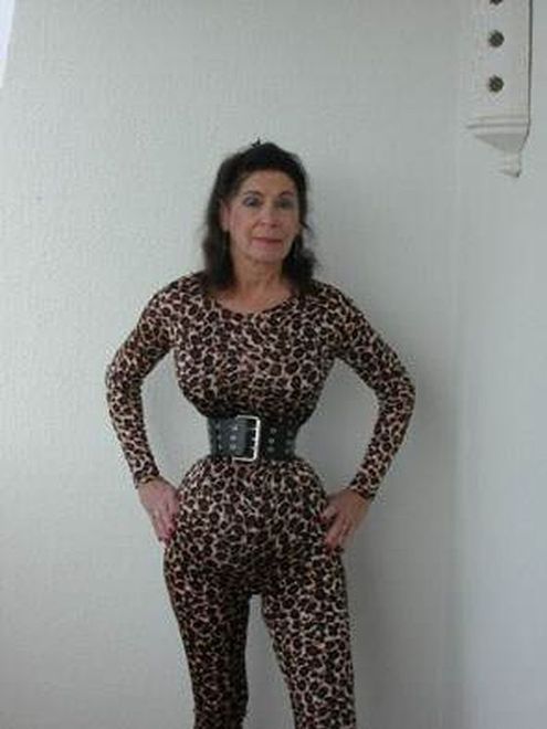 Cathie Jung - Cathie Jung - najwęższa talia na świecie - WP Kobieta