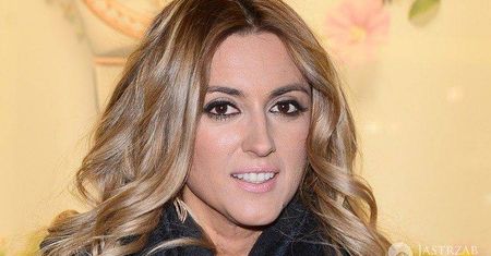 Szczupła Karolina Szostak znów zaskoczyła stylizacją: "Dresy, szpilki..." Ależ ona ma figurę!