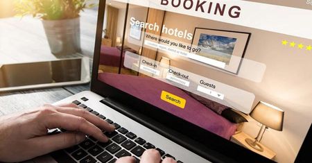 Godzina, w której najtaniej zarezerwujesz hotel. Żaden recepcjonista Ci o tym nie powie