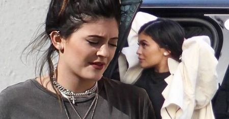 Kylie Jenner drastycznie przytyła w ciąży? Wskoczyła w krótkie spodenki i wszystko widać jak na dłoni!