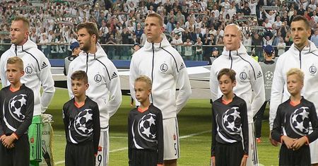 UEFA nie zna litości! Surowa kara dla Legii Warszawa po meczu z Borussią Dortmund