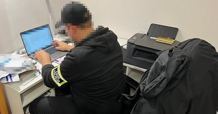 CBZC zatrzymało lidera grupy przestępczej dokonującej oszustw phishingowych