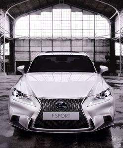 Lexus IS 300 h