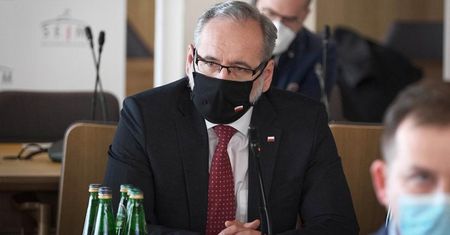 Niedzielski na kwarantannie.
