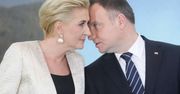 Agata Duda w romantycznym uniesieniu z Andrzejem. Takich czułości jeszcze nie było! Po wyborach miłość kwitnie