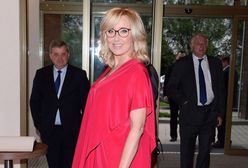 Agata Młynarska odpoczywa od dekoltów. Schowała się pod obszerną  tuniką