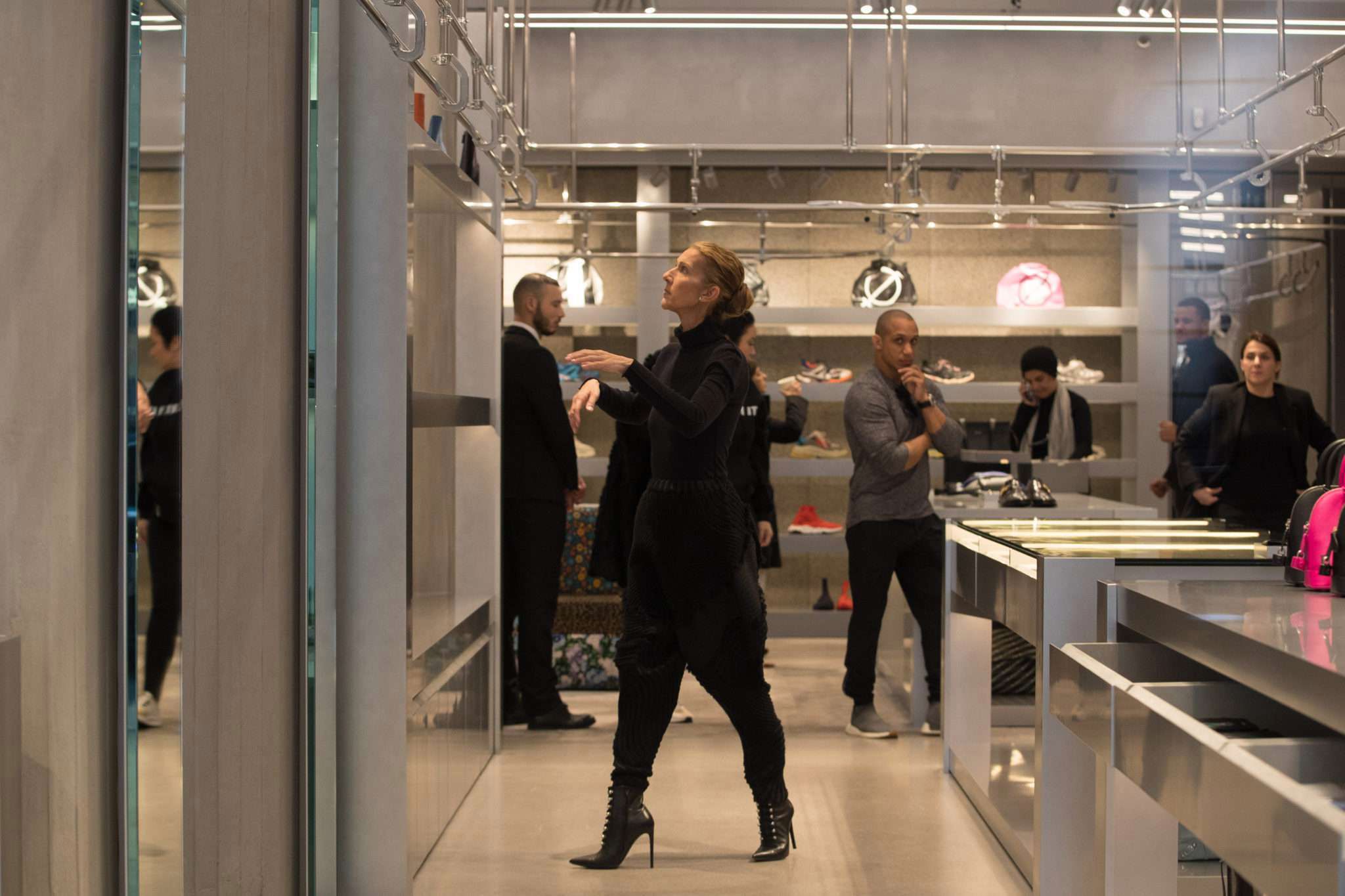 Celine Dion na zakupach w salonie Balenciaga w Paryżu