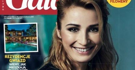 Joanna Brodzik na okładce "Gali" w bluzce Lidii Kality