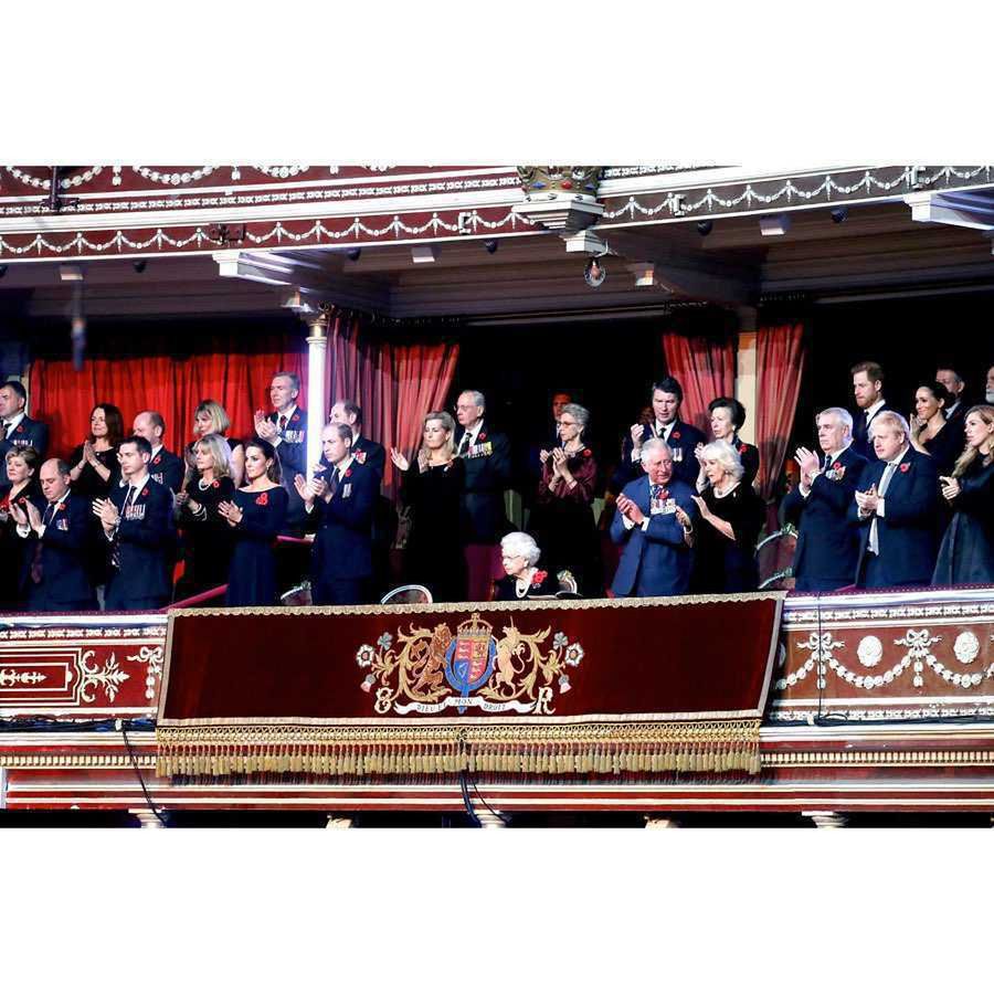 Rodzina królewska w Royal Albert Hall
