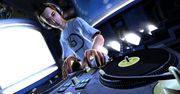 To jak sprzedało się DJ Hero?