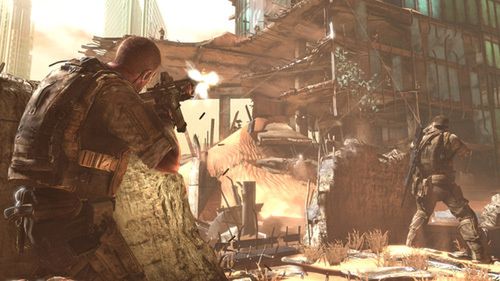 W Dubaju robi się tłoczniej - cztery misje trybu kooperacji pobierzemy już dziś [Spec Ops: The Line]