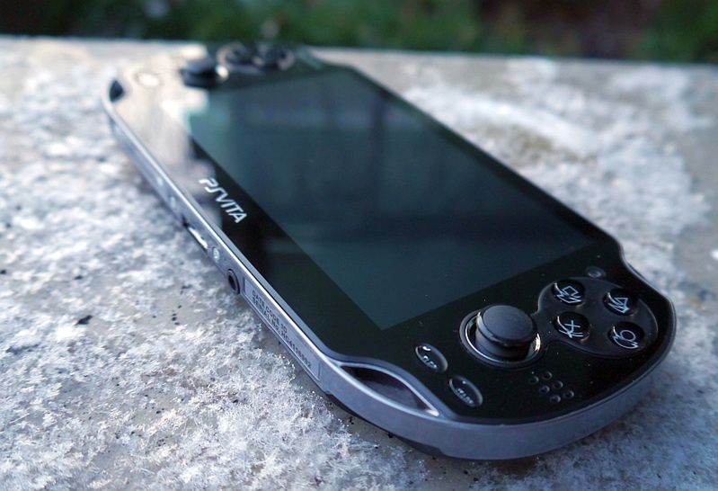 Oto lista gier z PSP, w które pogramy na PS Vita