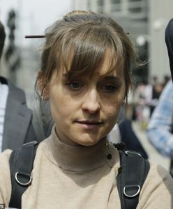 Córka gwiazdy "Dynastii" zwerbowana do sekty. Allison Mack głodziła dziewczynę