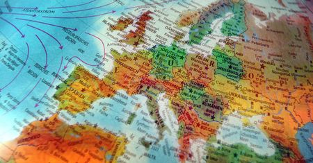 Bruksela zapewnia osiemnastolatkom bezpłatną podróż po UE