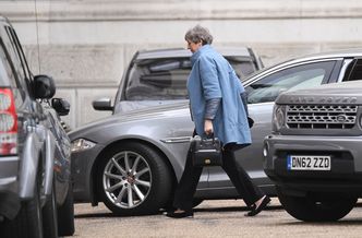 Brexit. Theresa May nie będzie wnioskowała o znaczne opóźnienie