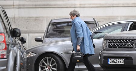 Brexit. Theresa May nie będzie wnioskowała o znaczne opóźnienie