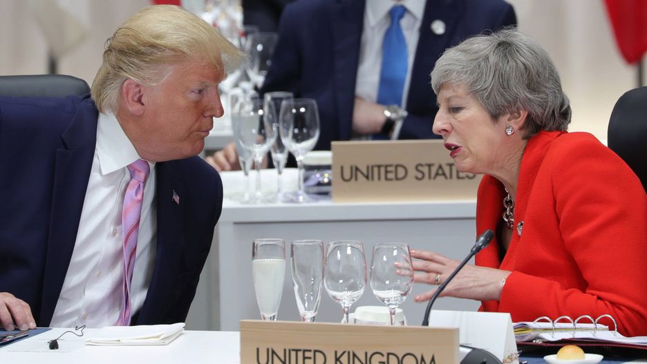 Donald Trump i Theresa May podczas szczytu G20 w Osace (Japonia)