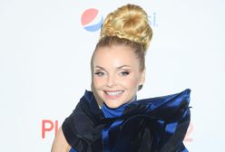 Izabella Miko zdecydowała się na oryginalną kreację i fryzurę