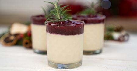 Panna cotta a'la egg nog. Przepis inspirowany kultowym napojem