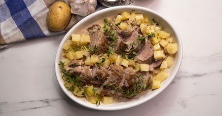 Polędwica wieprzowa duszona z ziemniakami