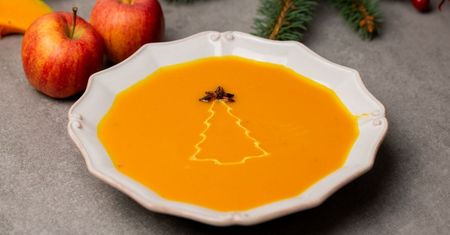 Zupa krem z dyni, batata i jabłek
