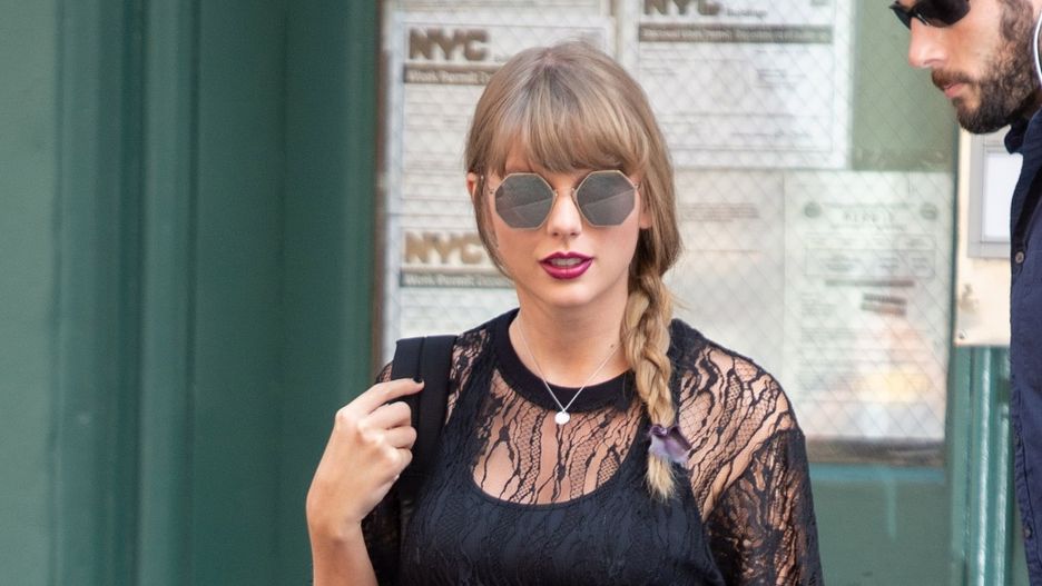 Ta stylizacja Taylor Swift nie należy do najbardziej udanych
