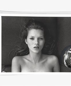 Nagie zdjęcia Kate Moss w nowej kampanii Calvina Kleina