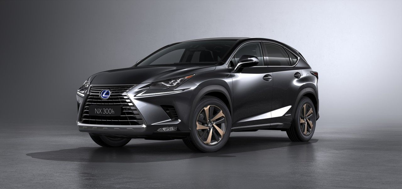 Lexus NX (2017)