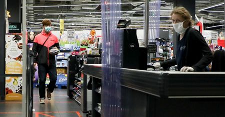 Koronawirus: UOKiK bada podwyżki cen żywności i artykułów higienicznych