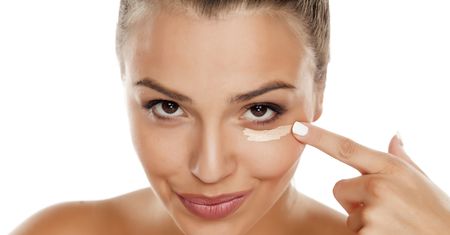 #beautytest: najlepsze korektory pod oczy są jak sen w płynie