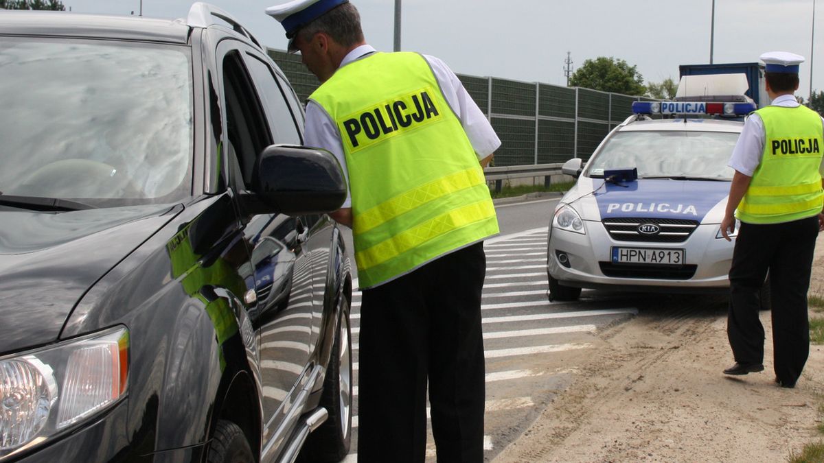 Po przekroczeniu 24 punktów karnych kierowca nie straci już prawa jazdy, ale będzie musiał przystąpić do specjalnego kursu