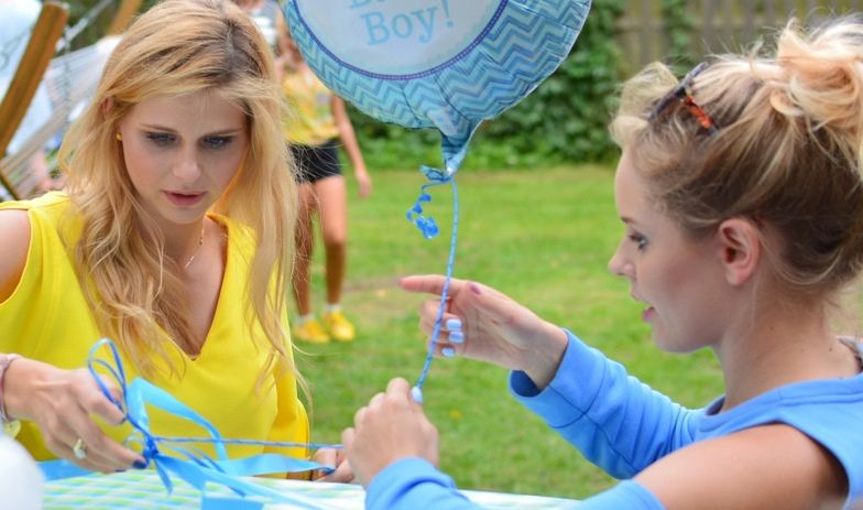 Baby shower Izy Zwierzyńskiej. Gwiazda dostała dużo prezentów!