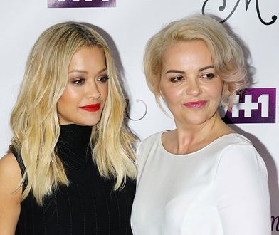 Rita Ora wychwala matkę, bohaterkę w czasie pandemii