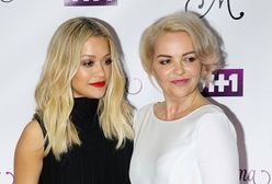 Rita Ora wychwala matkę, bohaterkę w czasie pandemii