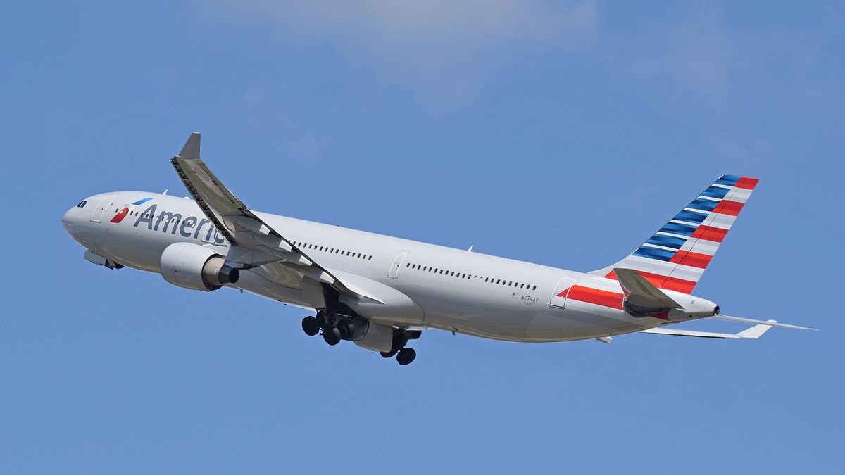 Samolot airbus A330-300 American Airlines