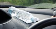 Plastikowa butelka w aucie grozi pożarem. Internauta pokazuje dlaczego