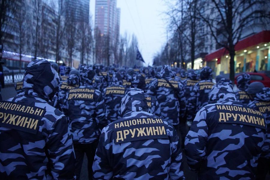 Skrajnie prawicowe bojówki chcą pilnować porządku na Ukrainie