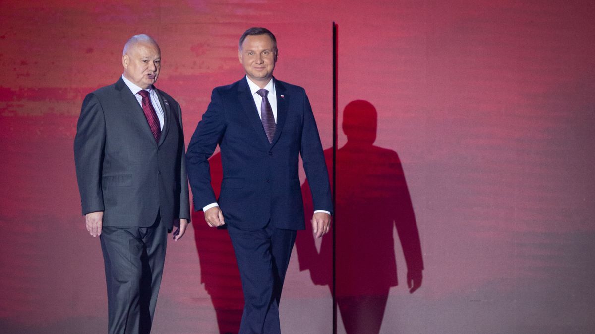 Warszawa, 15.08.2018. Widowisko muzyczne 'Wolność we krwi' upamiętniające 100-lecie odzyskania przez Polskę niepodległości, organizowane przez Narodowy Bank Polski na placu Piłsudskiego