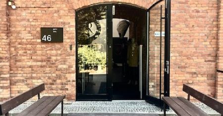 To miała być rewolucja w męskich szafach. Marka Rage Age na sprzedaż