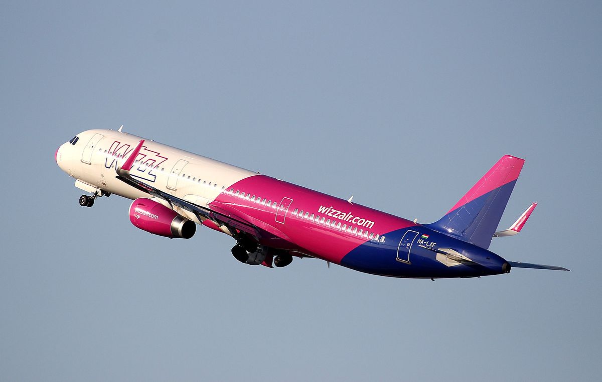 Wizz Air zmniejsza liczbę lotów. Przyczyną spadek zainteresowania